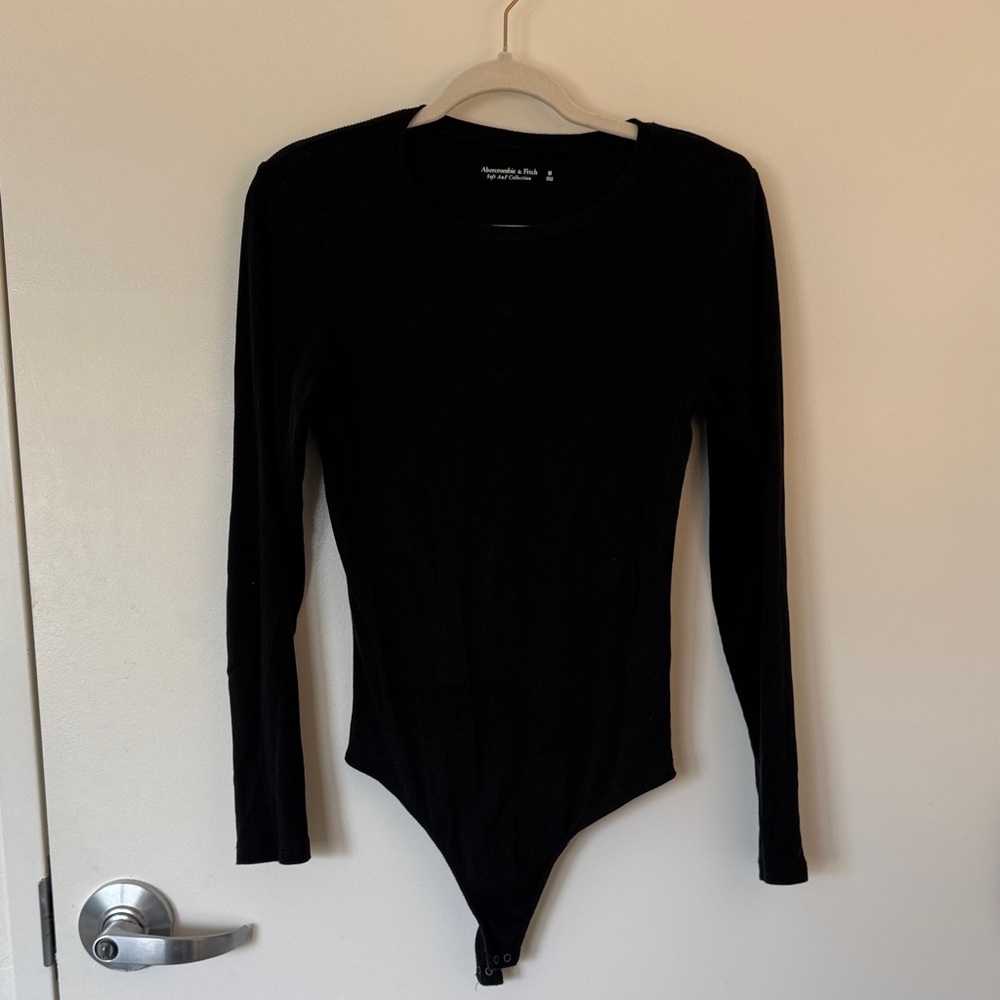 Abercrombie & Fitch Black Ribbed Tee